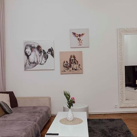 Modern Stylish Comfortable 2 Bedroom Apartment Wenen Buitenkant foto