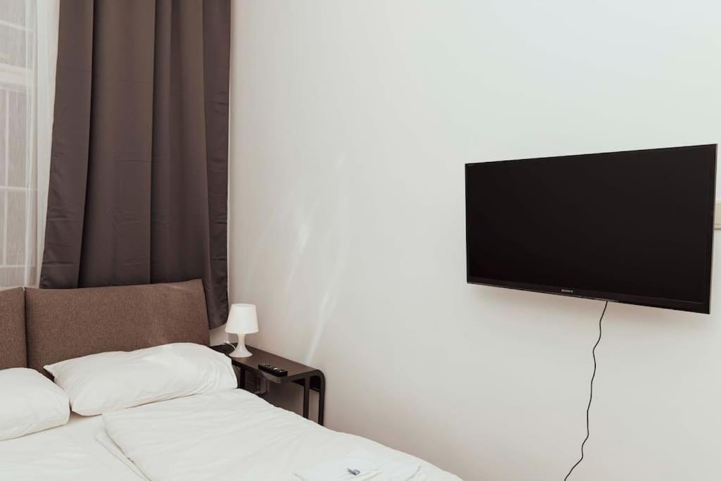 Modern Stylish Comfortable 2 Bedroom Apartment Wenen Buitenkant foto