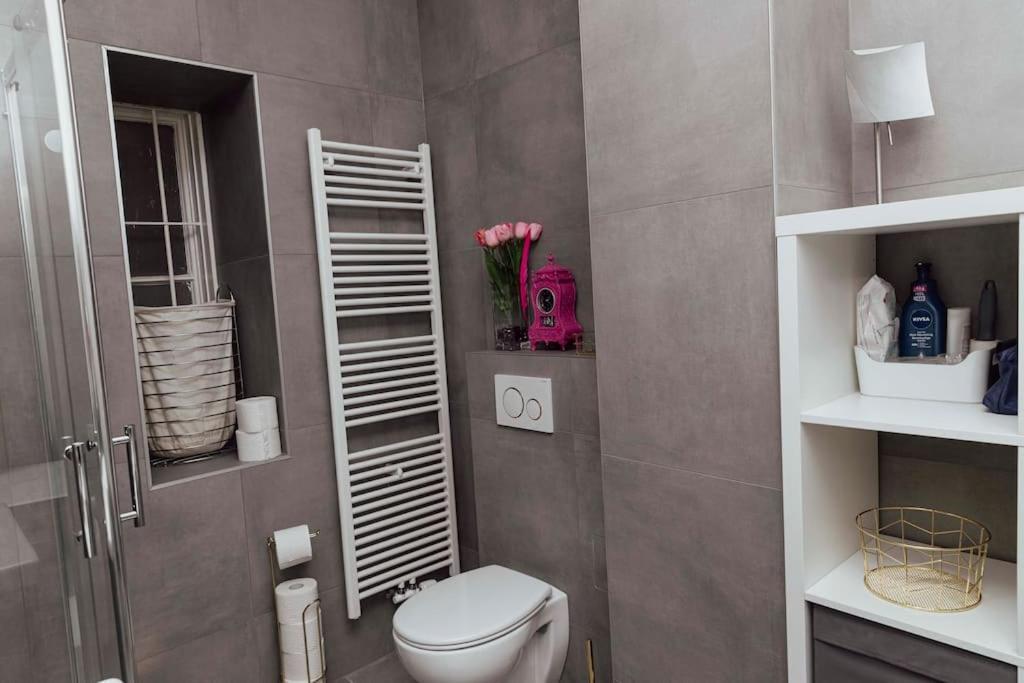 Modern Stylish Comfortable 2 Bedroom Apartment Wenen Buitenkant foto