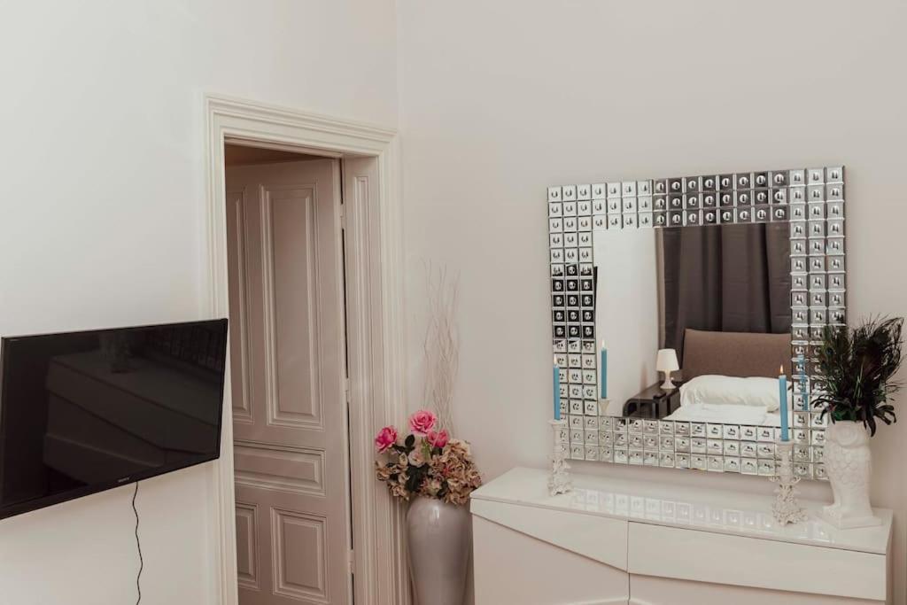 Modern Stylish Comfortable 2 Bedroom Apartment Wenen Buitenkant foto