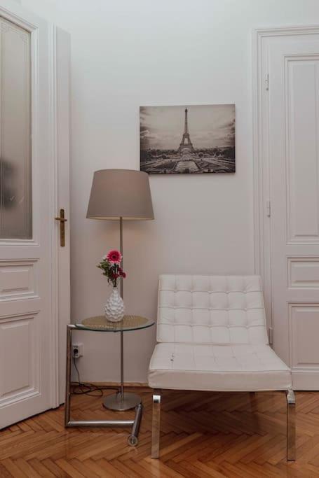 Modern Stylish Comfortable 2 Bedroom Apartment Wenen Buitenkant foto